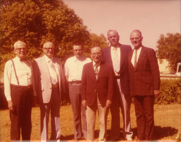 Norman Peek and Ralph Davidson with colleagues]