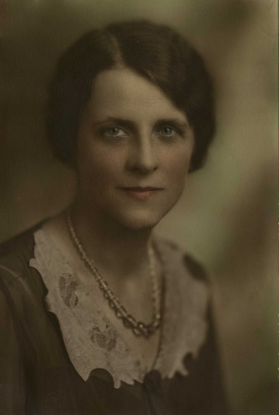 Unknown wife of Walter F. Martin, Battle Creek Sanitarium staff doctor