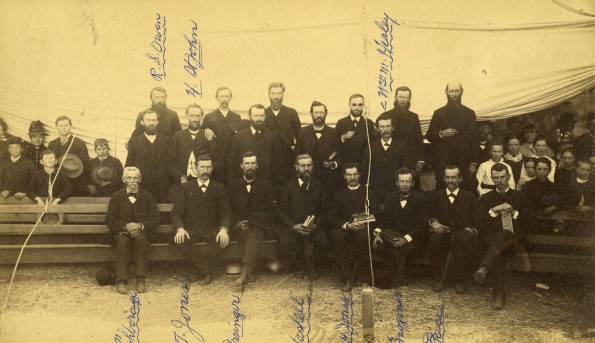 Group at the California camp meeting