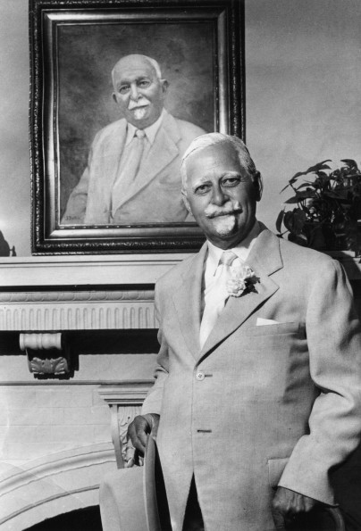 Allen C. Lawson posing as John H. Kellogg on the ocasion of the 100th anniversary of Battle Creek Sanitarium