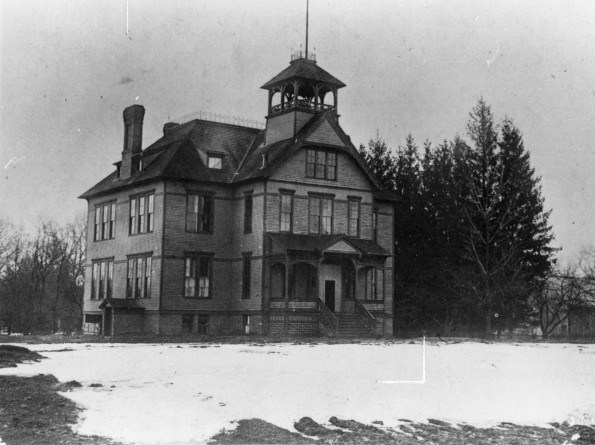 South Lancaster Academy, Academy Hall