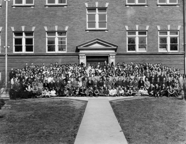 Broadview College faculty and students in front of College Hall, 1926-1928