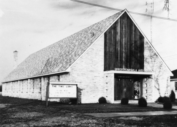 Escanaba Seventh-day Adventist Church (Mich.)
