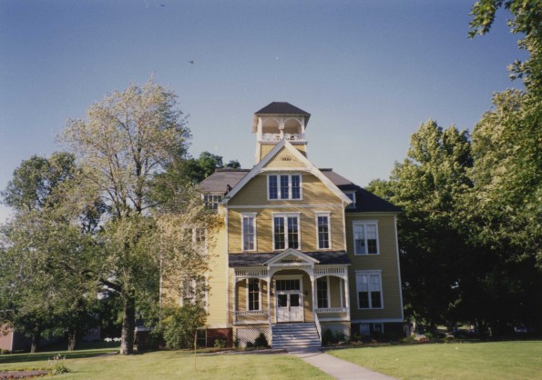 Atlantic Union College Founders Hall, 2001