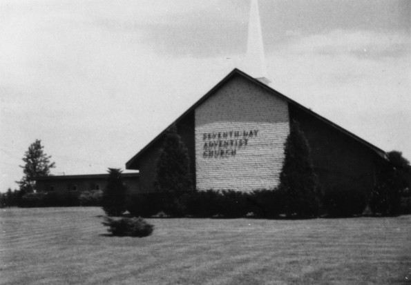 Lapeer Seventh-day Adventist Church, Mich.)