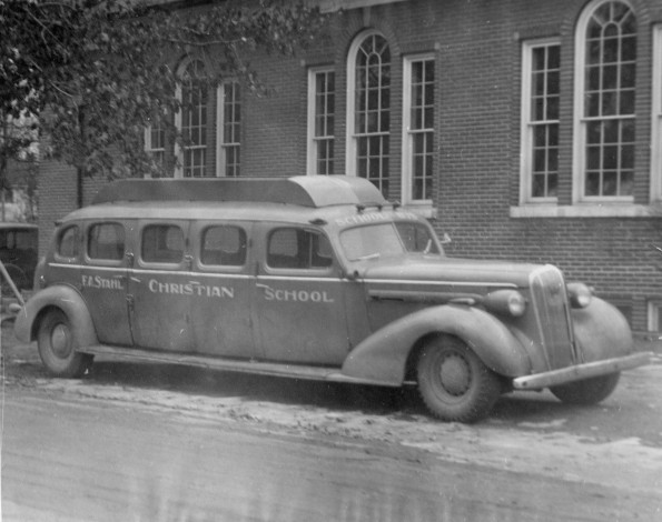Muskegon Seventh-day Adventist Church School (Mich.) bus