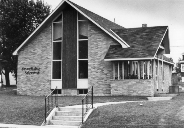 L'Anse Seventh-day Adventist Church, Mich.)