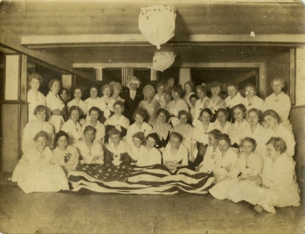 Mount Vernon Academy club or group of young women celebrate George Washington's birthday, 1919
