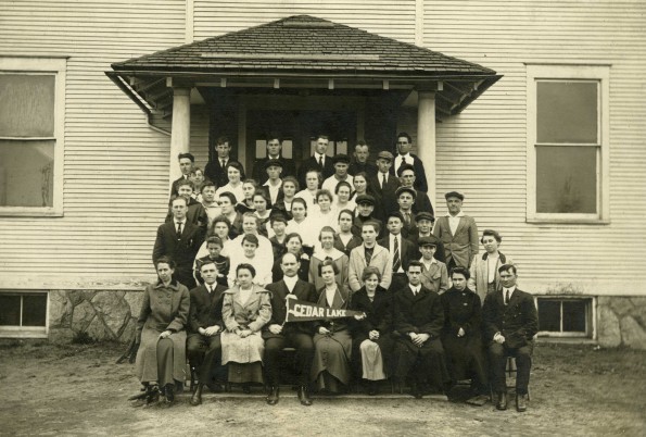 Cedar Lake Academy faculty and student group, 1916-1917