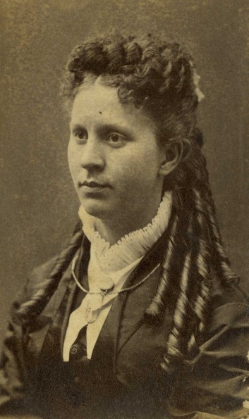 Evelyn G. Lewis