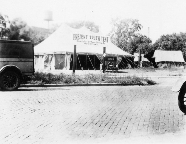 Tent meetings for colored people in Battle Creek, 1933