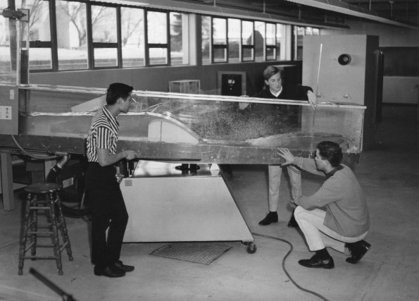 Walla Walla College engineering students study water waves