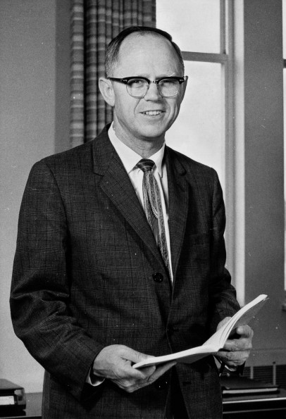 Andrews University president Richard L Hammill