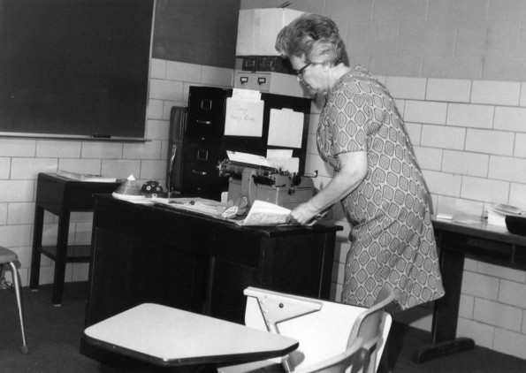 Andrews Academy faculty, Edith Davis