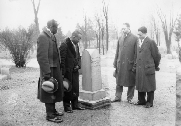 Adventist ministers at Sojourner Truth's gravesite