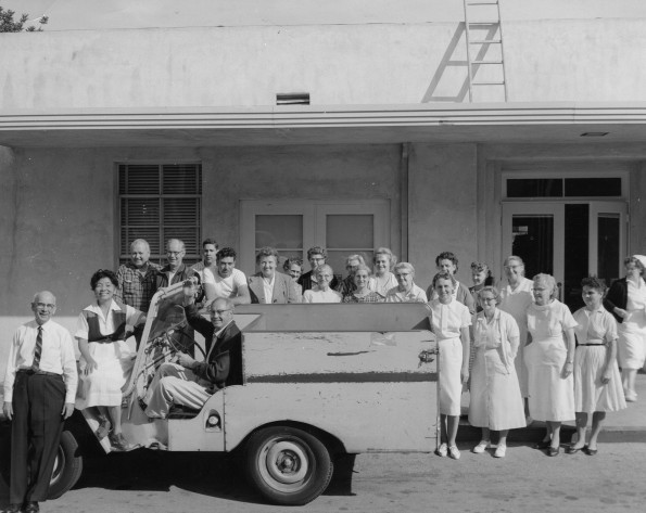 Glendale Sanitarium and Hospital laundry department staff, 1954