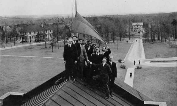 Washington Missionary College students on the roof of the Science Building