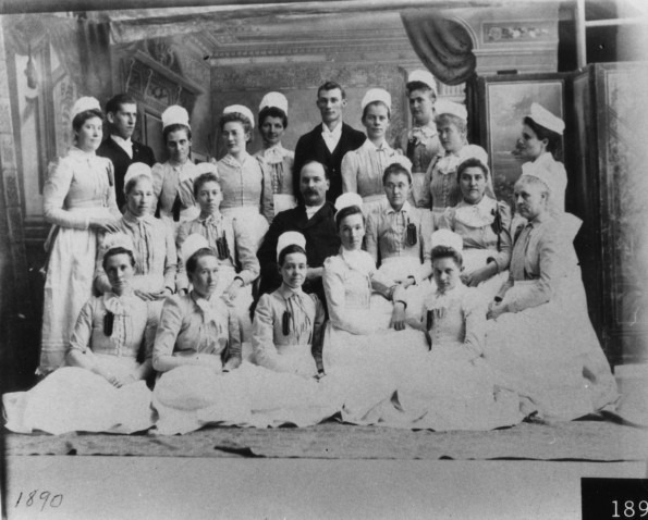 Battle Creek Sanitarium training class, 1890