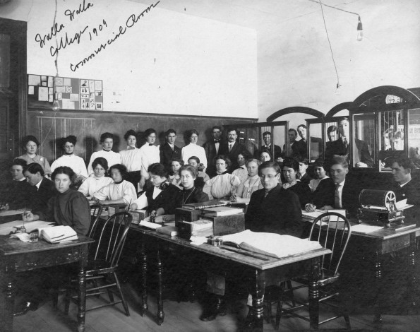 Commercial room in the Walla Walla College Business Department, 1909