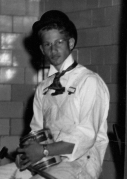 Andrews Academy Amateur Hour student posing