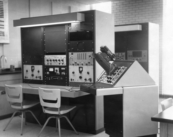 Southwestern Union College Department of Engineering and Physics modular electronic station in General Physics lab