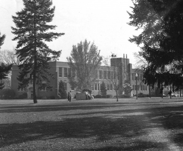 Emmanuel Missionary College Administration Building