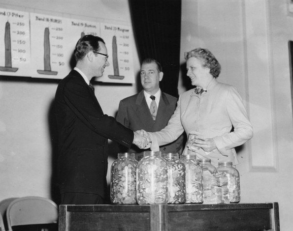 Local church financial fund raising campaign with a goal device