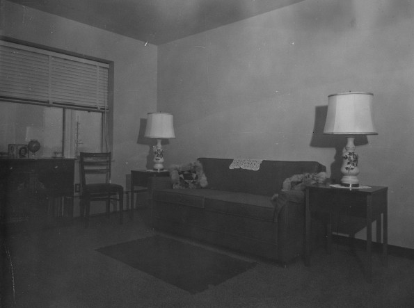Andrews University Garland Apartments (Interior)
