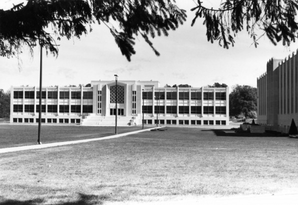 Andrews University James White Library