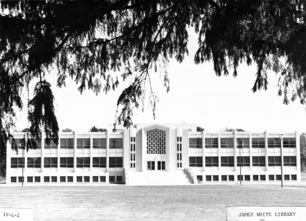 Andrews University James White Library