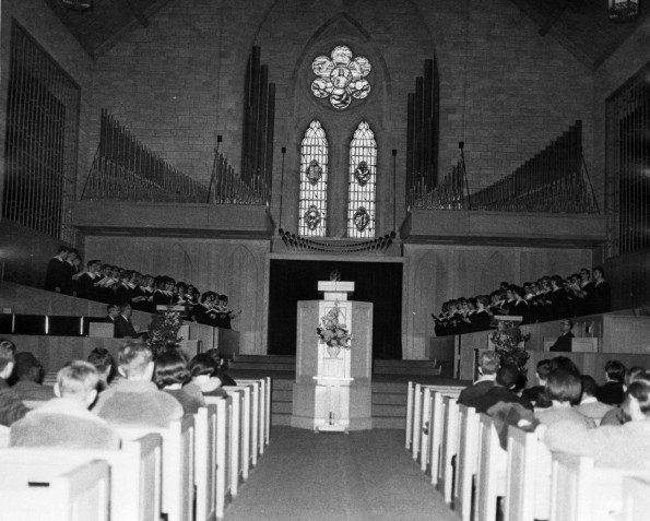 Andrews University Pioneer Memorial Church (Interior)