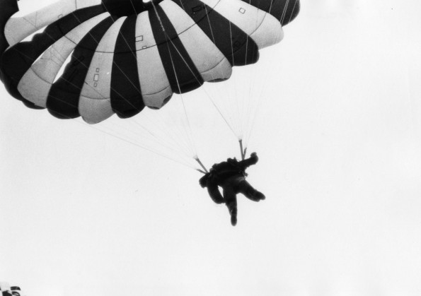A person using a parashute during the Andrews University aviation airshow