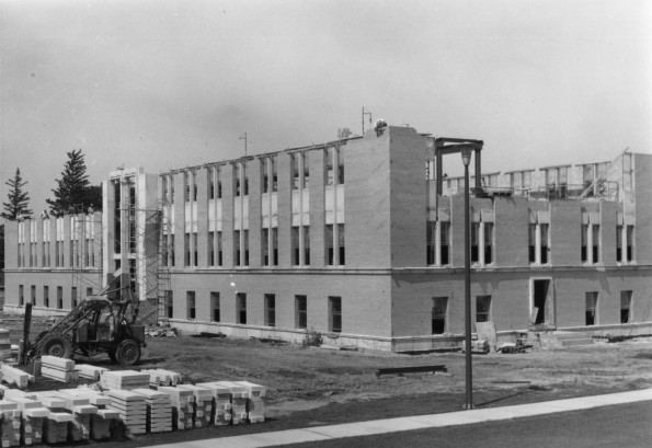 Andrews University Administration Building (Construction)