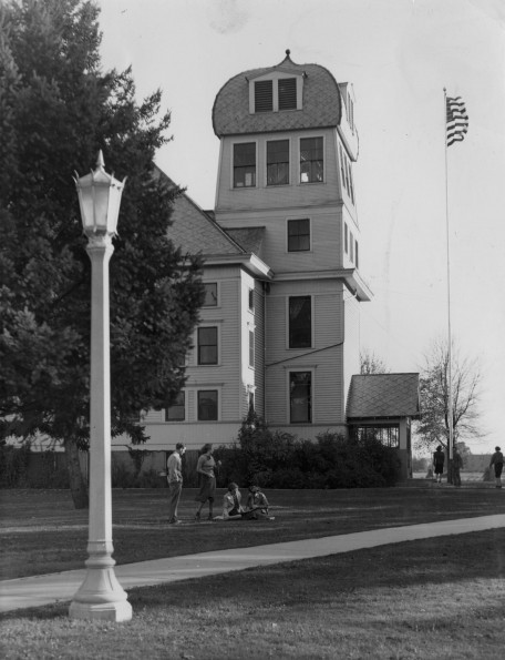 Emmanuel Missionary College Administration Building (South Hall)