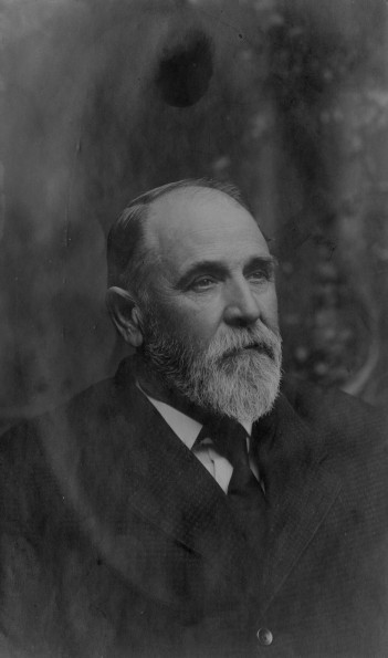 Emmanuel Missionary College president Nelson Walker Kauble