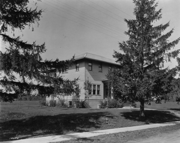 Andrews University Campus Hall (Home Economics Building)