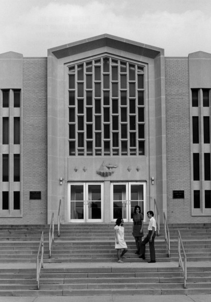 Andrews University James White Library