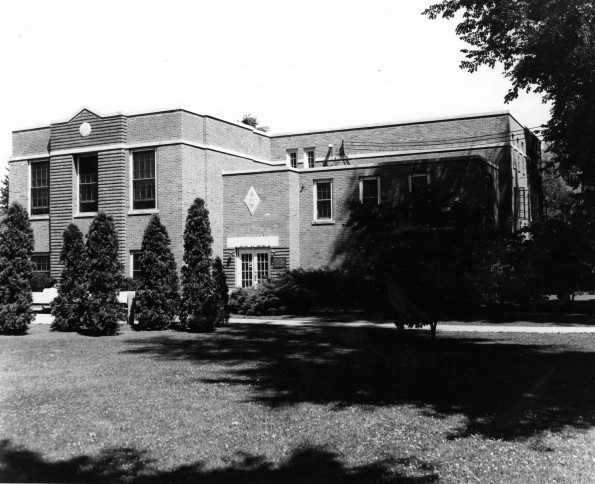 Emmanuel Missionary College James White Memorial Library (Griggs Hall)
