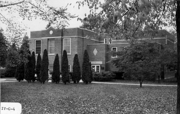 Andrews University Griggs Hall
