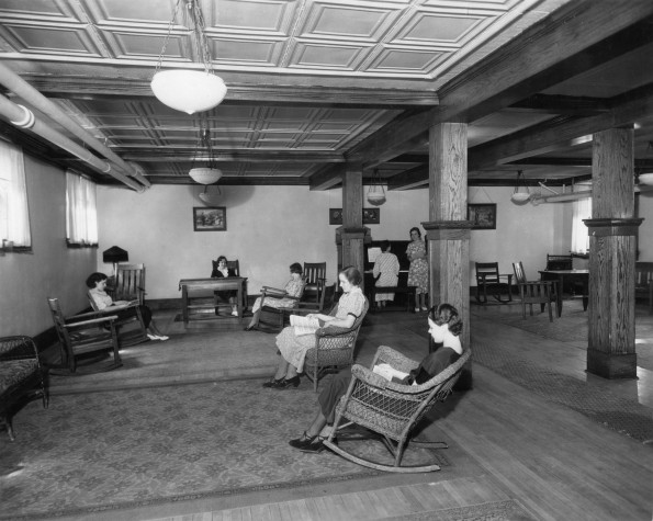Emmanuel Missionary College Birch Hall (Interior)