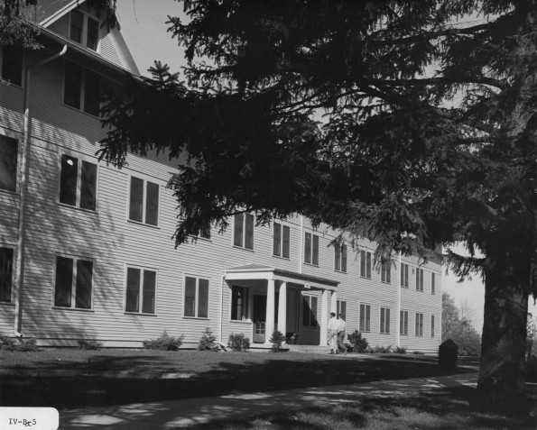 Emmanuel Missionary College Maple Hall (Burman Hall)