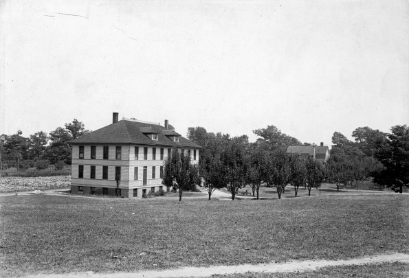 Emmanuel Missionary College North Hall (Manual Arts)