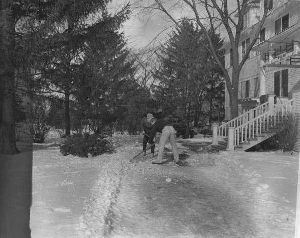 Emmanuel Missionary College Campus Scenes (Winter)