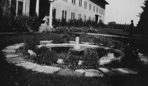 Emmanuel Missionary College Maple Hall (Burman Hall)