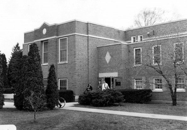 Andrews University Griggs Hall