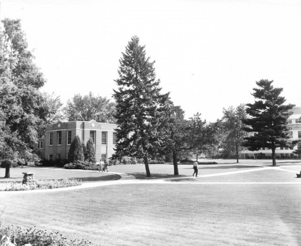 Emmanuel Missionary College James White Memorial Library (Griggs Hall)