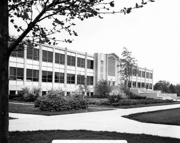 Andrews University James White Library