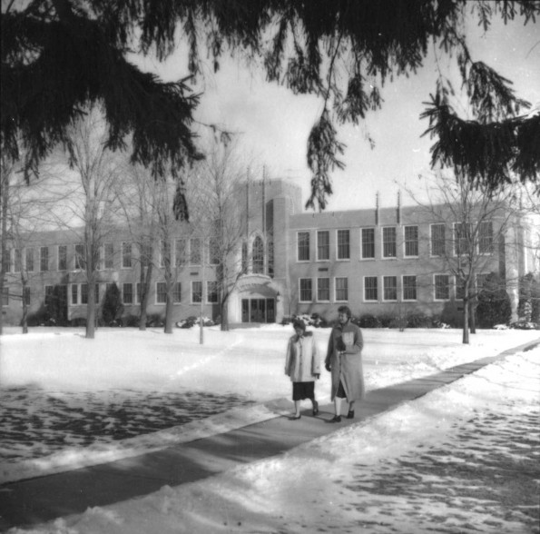 Emmanuel Missionary College Campus Scenes (Winter)