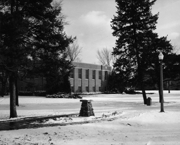 Emmanuel Missionary College James White Memorial Library (Griggs Hall)