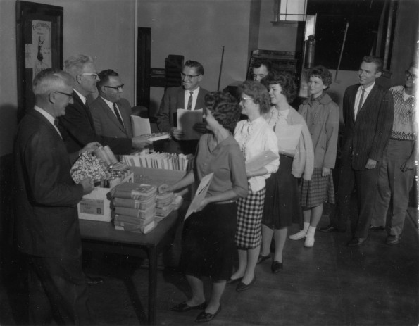 [Emmanuel Missionary College students gathering materials for Ingathering Field Day]